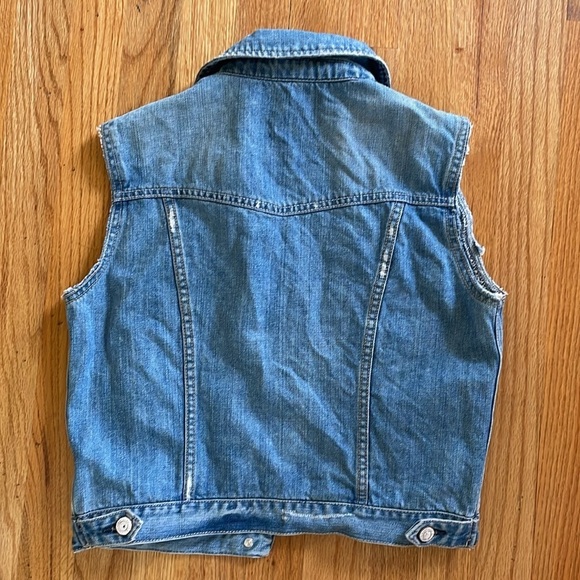 American Eagle Sleeveless Denim Blue Jean Vest Distressed Small - Picture 4 of 4